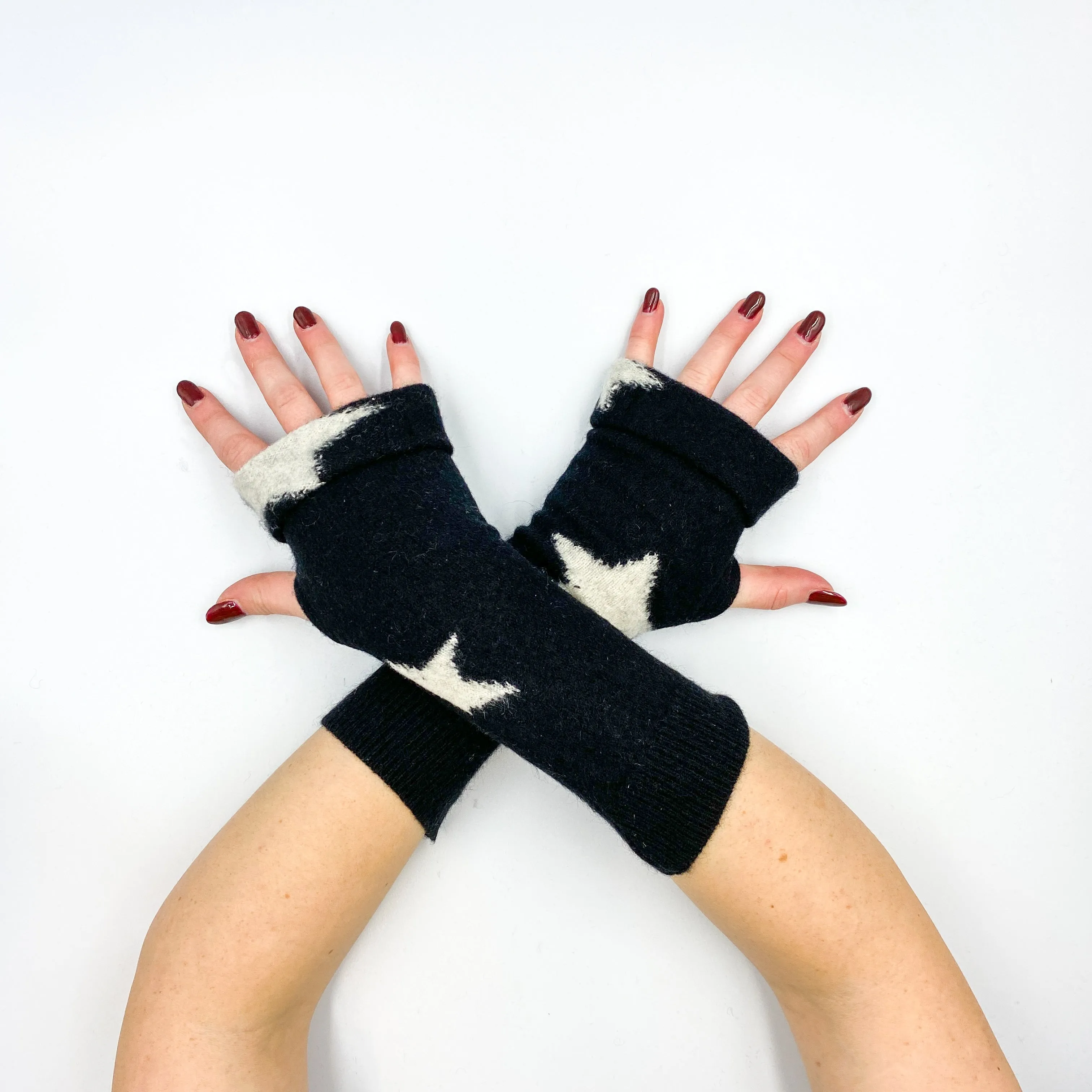 Black and Grey Star Pattern Fingerless Gloves