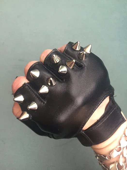 Black Leather Gloves w 3 Silver Spikes
