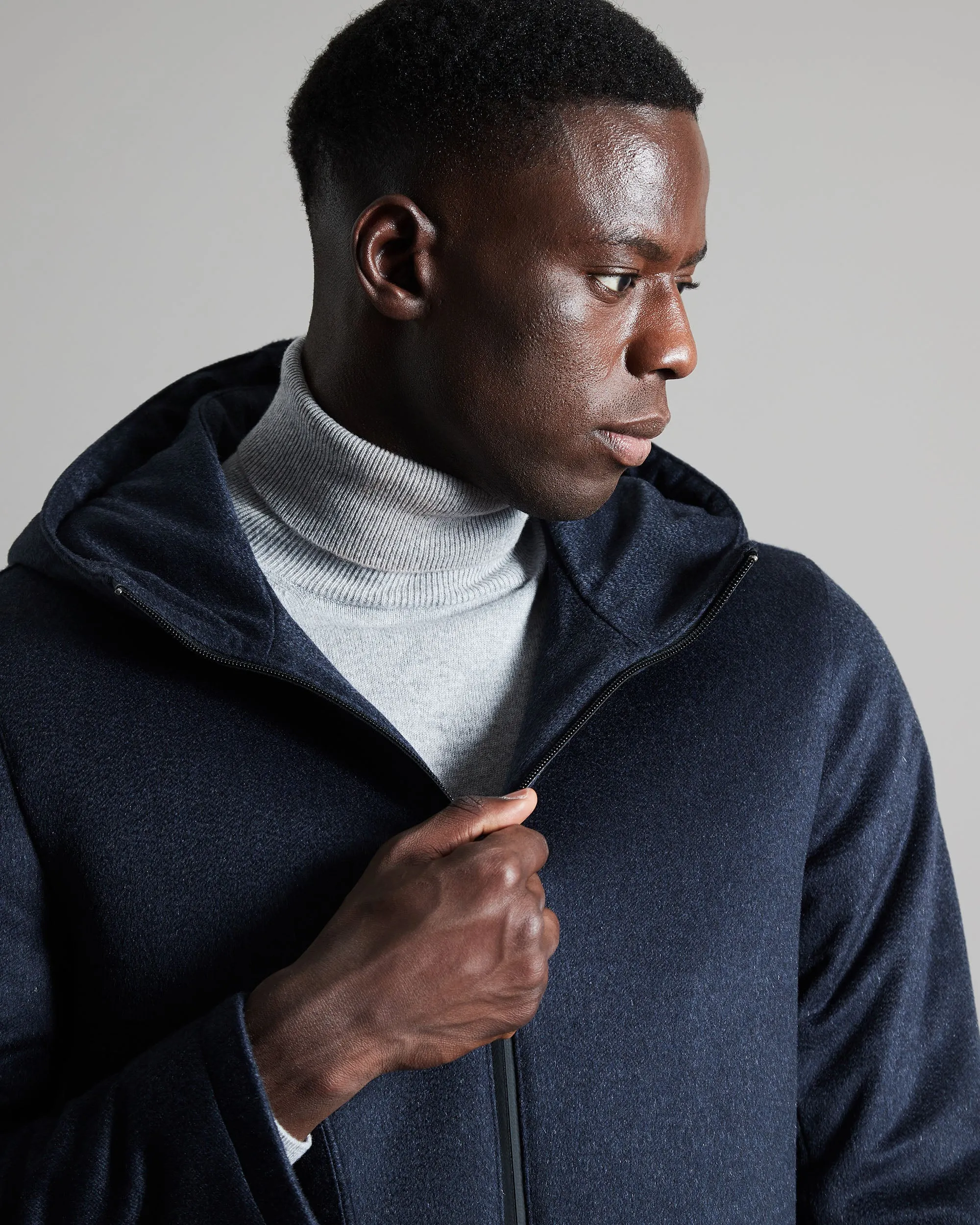 Blue zipped cashmere outerwear with hoodie