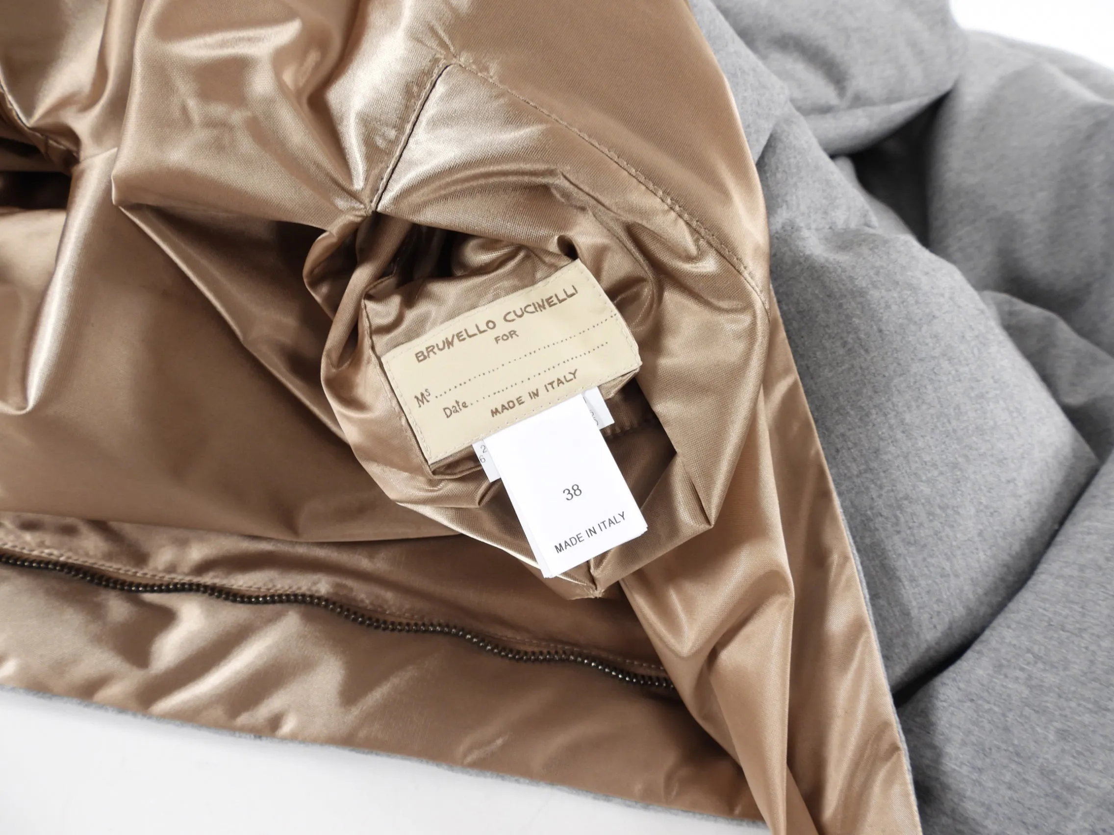 Brunello Cucinelli Light Grey Down Filled Puffer Long Parka Coat - USA S (2/4)