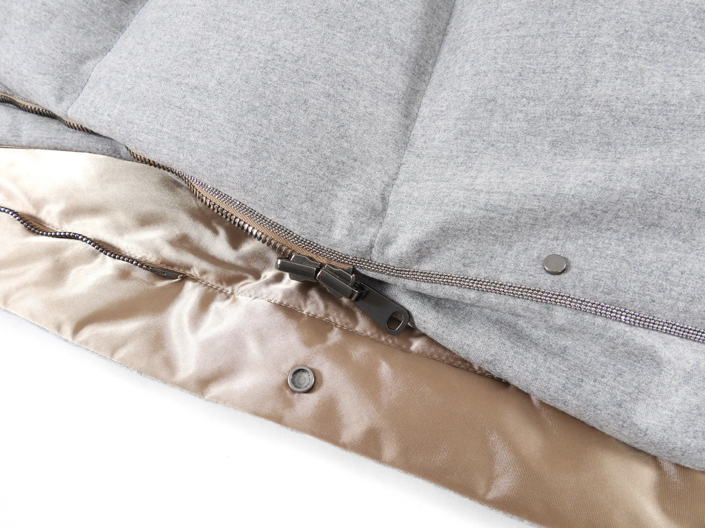 Brunello Cucinelli Light Grey Down Filled Puffer Long Parka Coat - USA S (2/4)