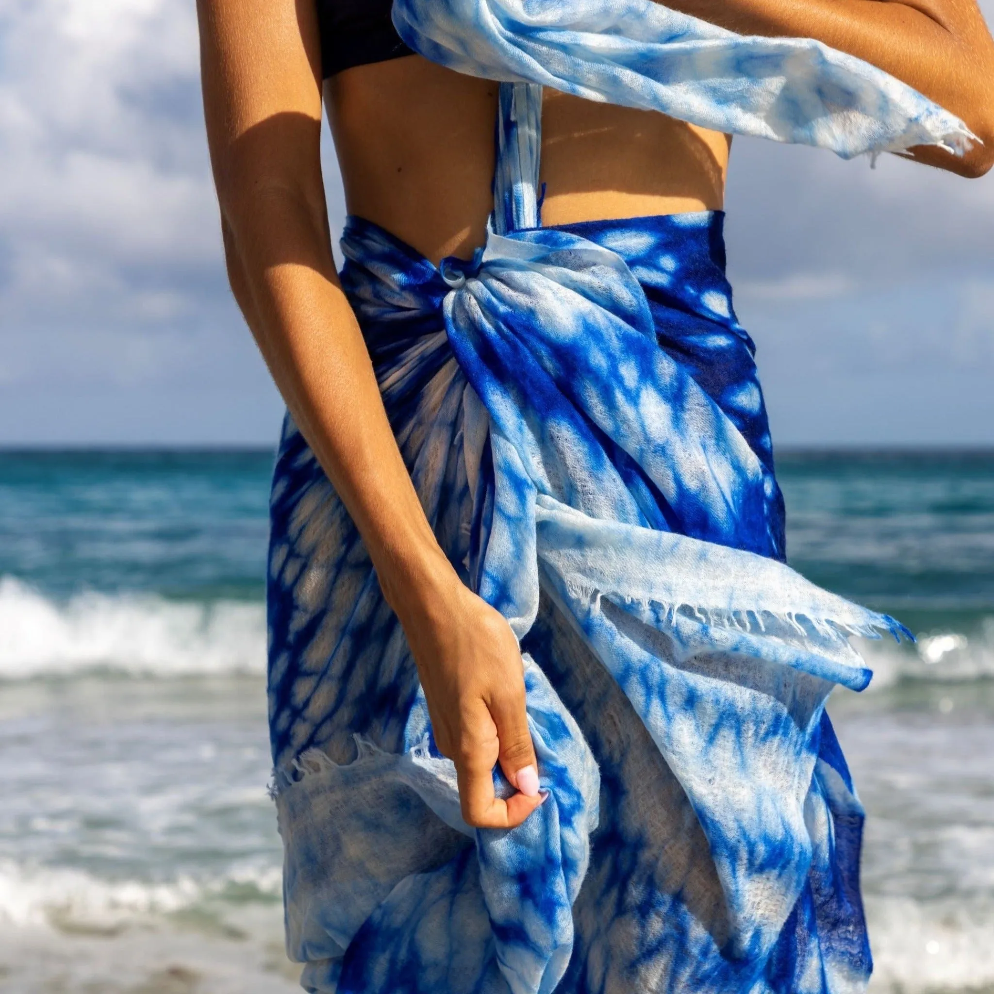 Cashmere Felted Dip Dye Shawl Indigo Blue
