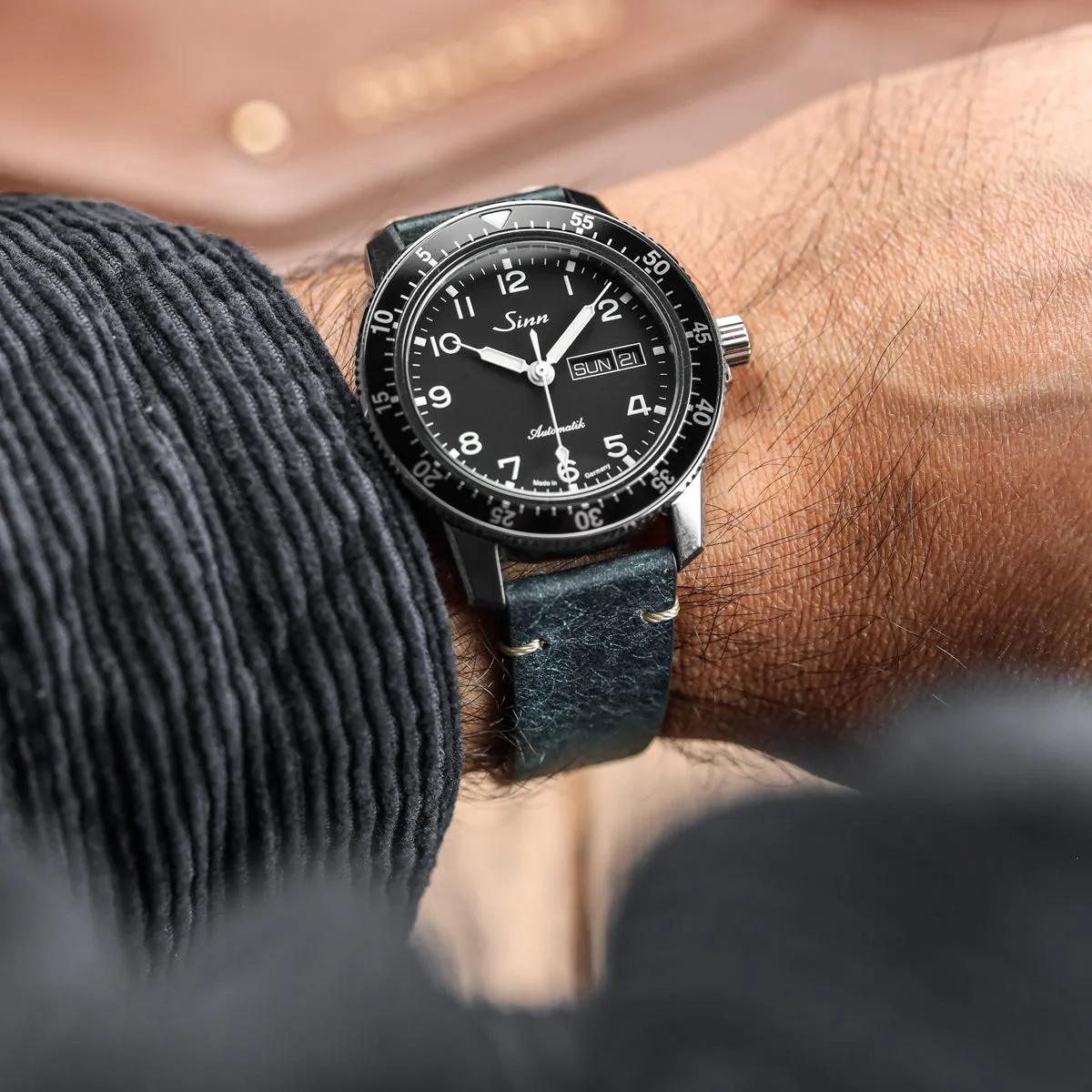 Charlbury V-Stitch Genuine Italian Leather Watch Strap - Dark Blue