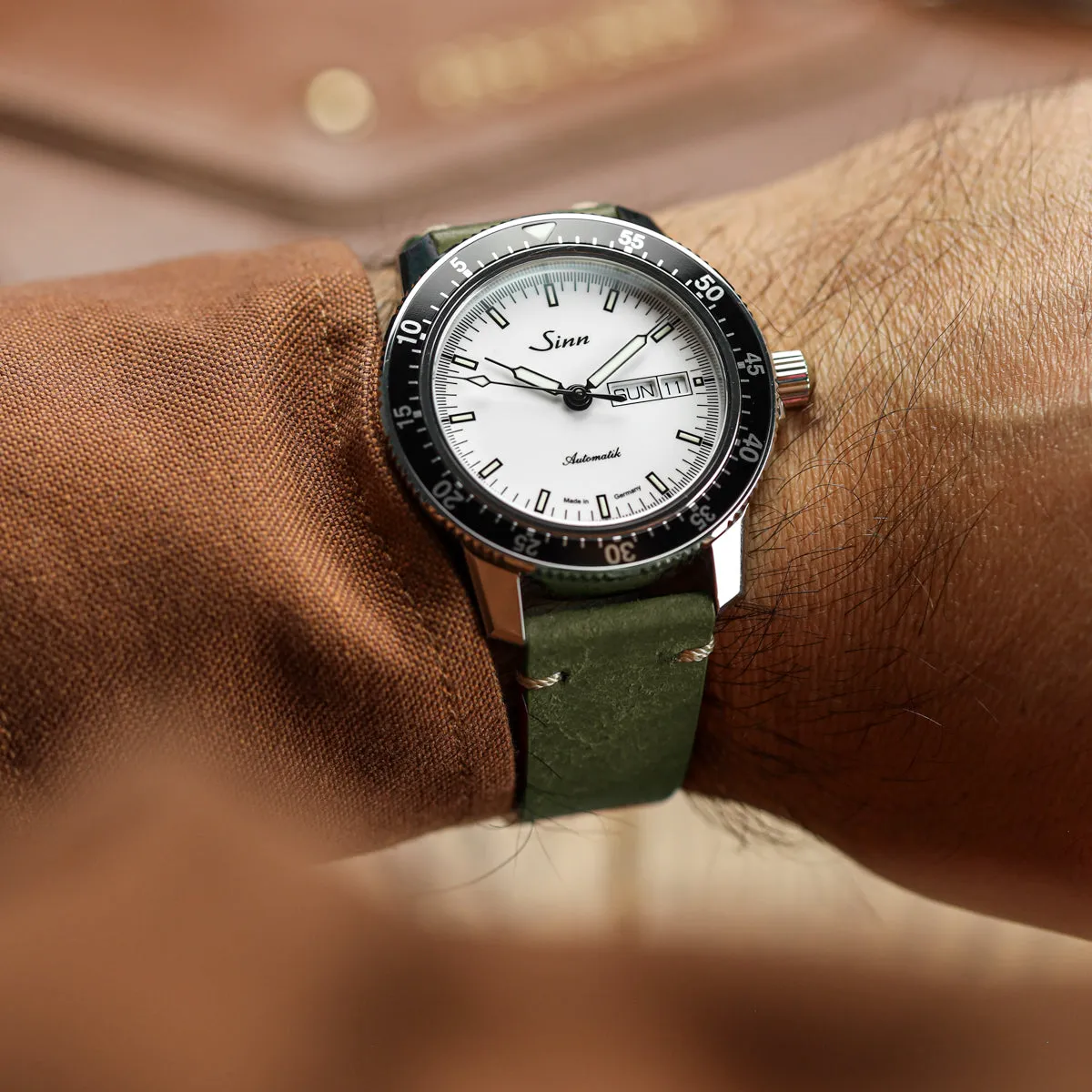 Charlbury V-Stitch Genuine Italian Leather Watch Strap - Earth Green
