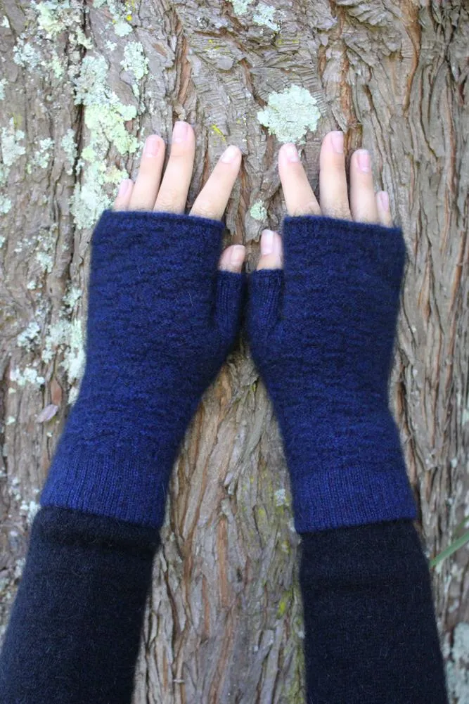 DASH FINGERLESS MITTEN