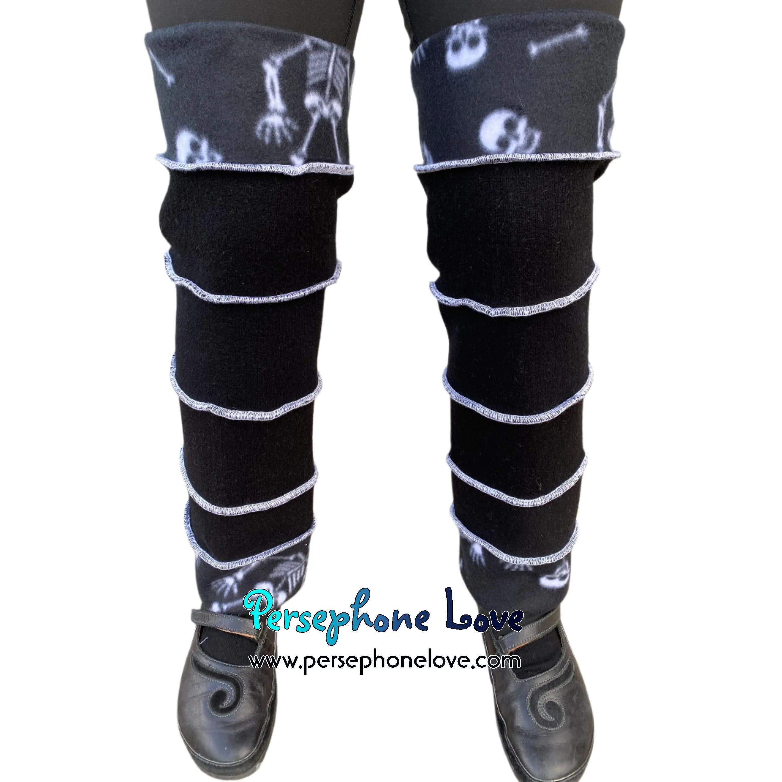 Katwise-inspired felted black merino wool leg warmers-1783