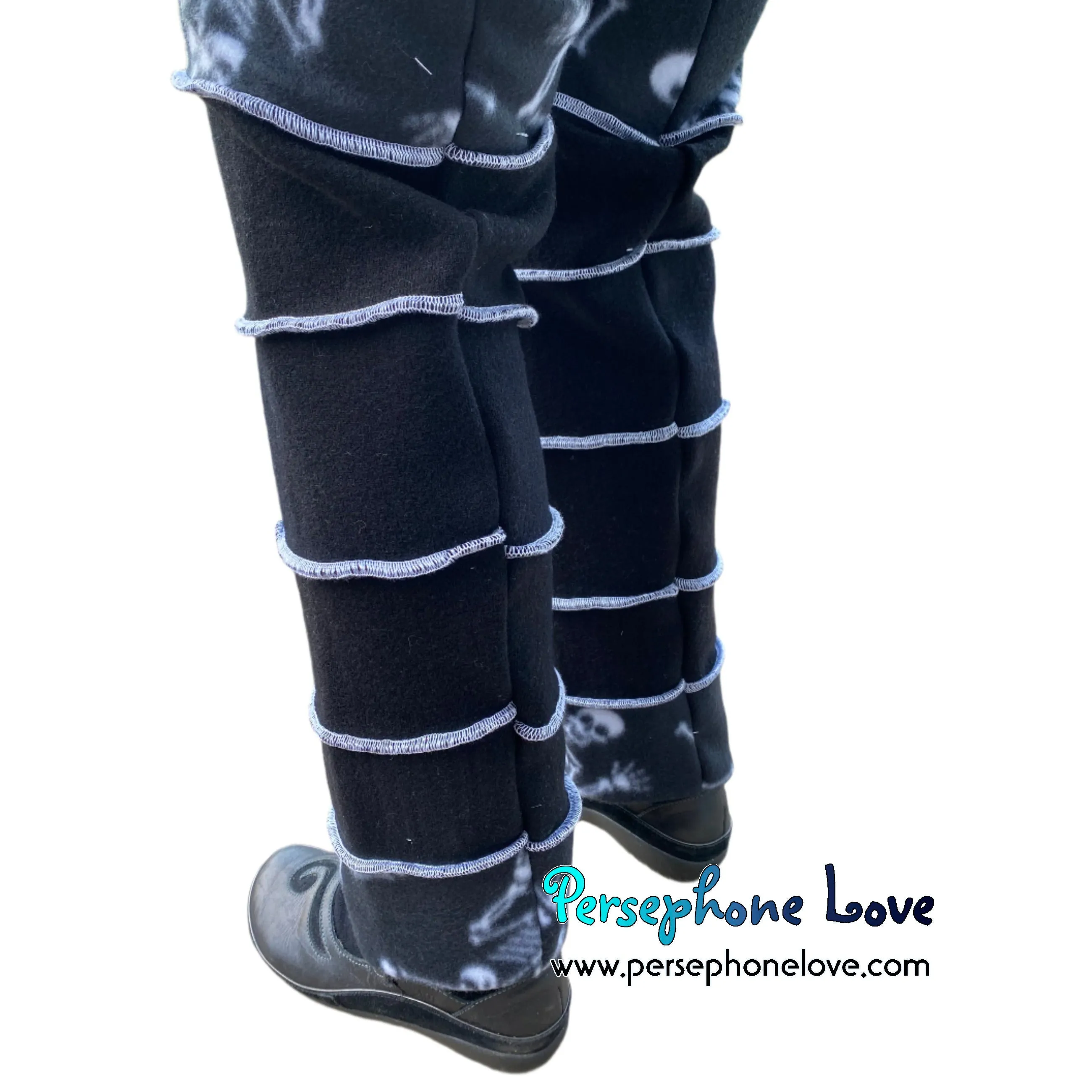 Katwise-inspired felted black merino wool leg warmers-1783