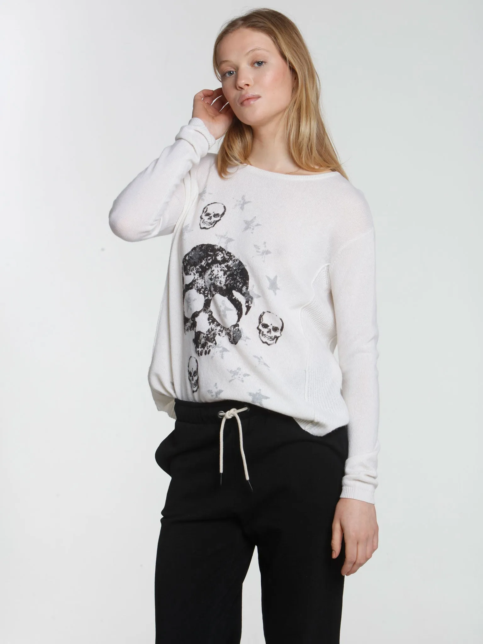 Vintage Skull Crew - White