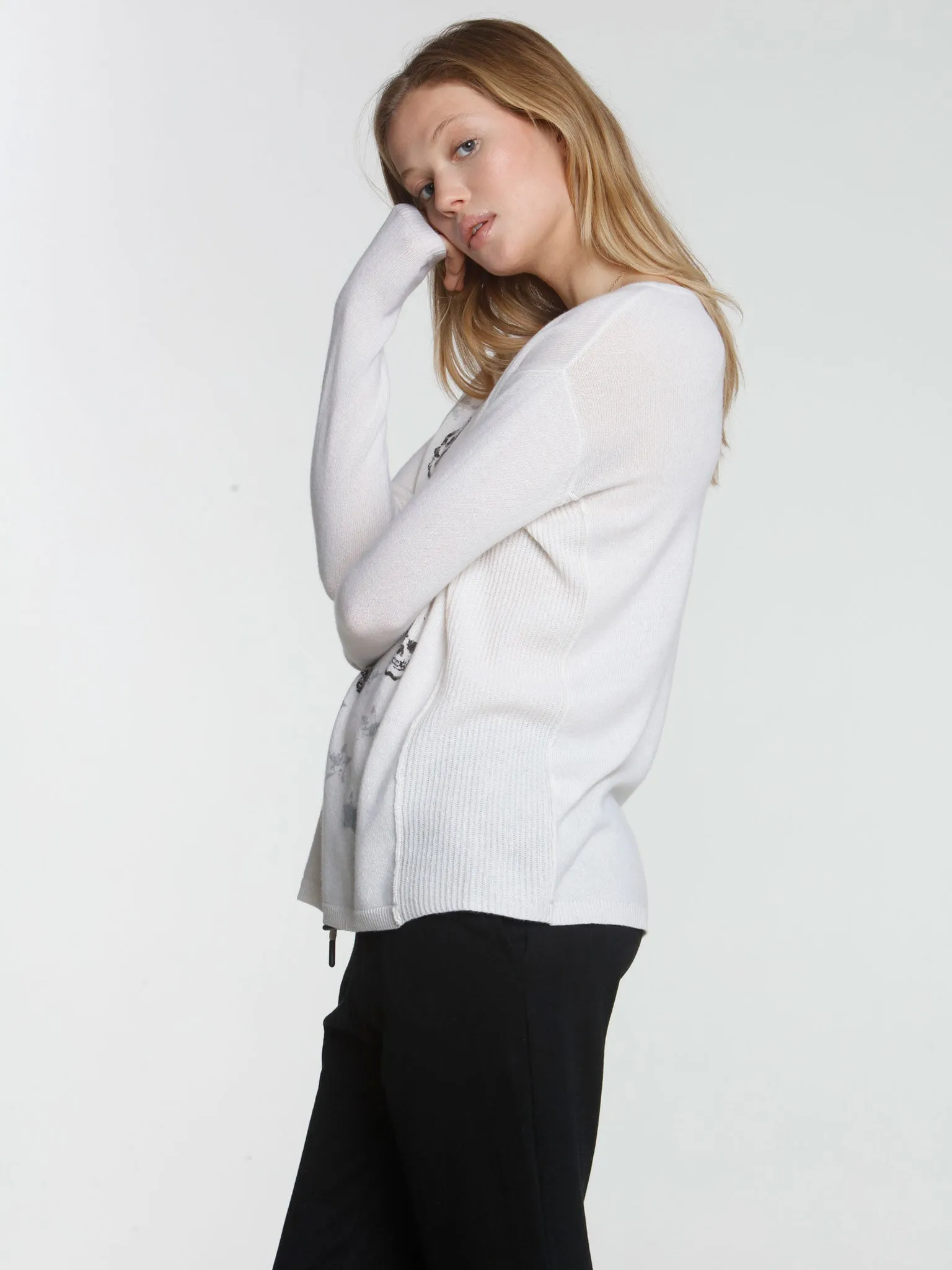 Vintage Skull Crew - White
